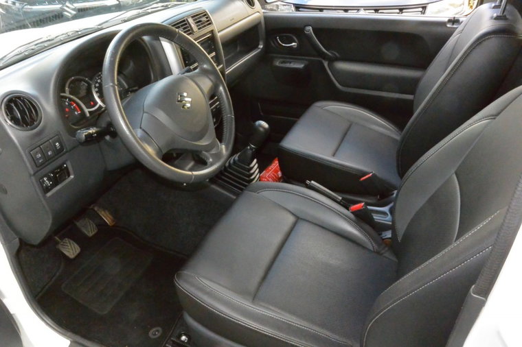 Vehicle Image 20