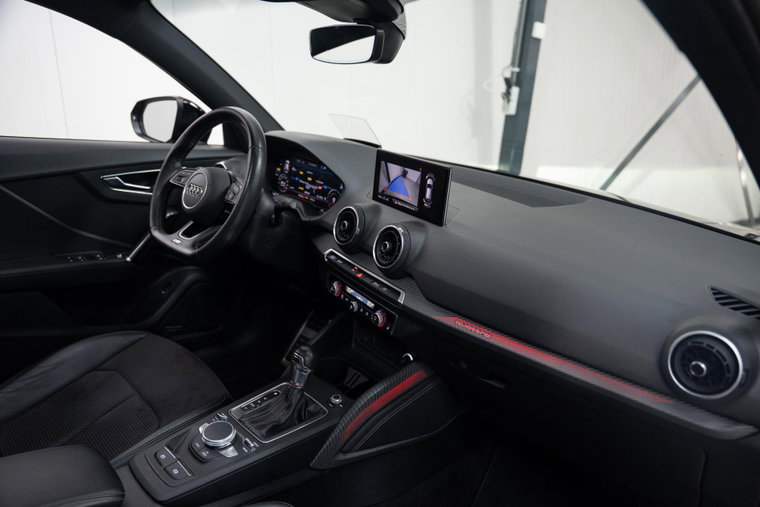 Vehicle Image 26