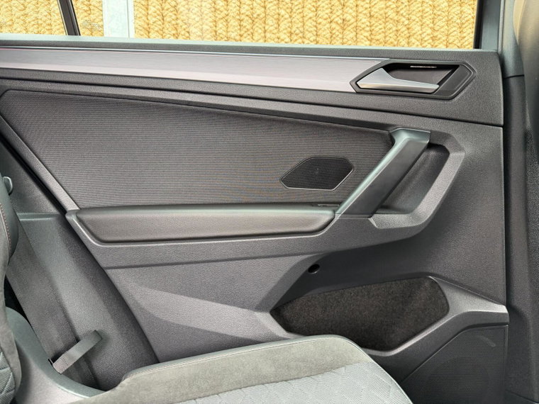 Vehicle Image 50