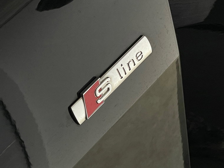 Vehicle Image 33