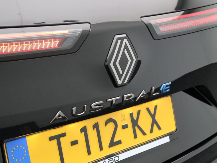 Vehicle Image 43