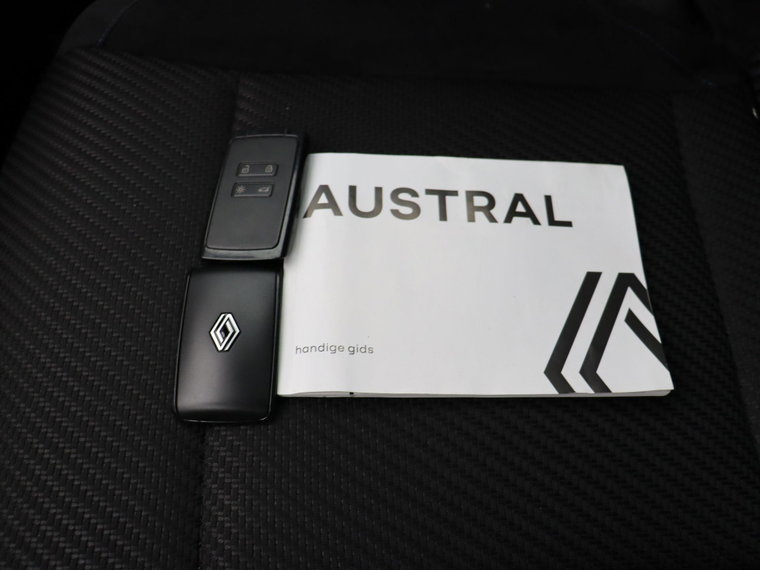 Vehicle Image 48
