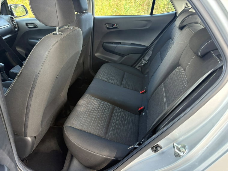 Vehicle Image 22