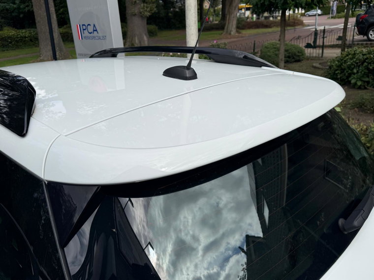 Vehicle Image 50