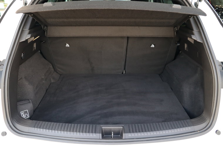 Vehicle Image 23