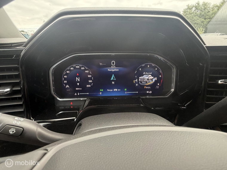 Vehicle Image 38