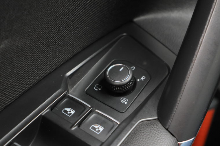 Vehicle Image 41