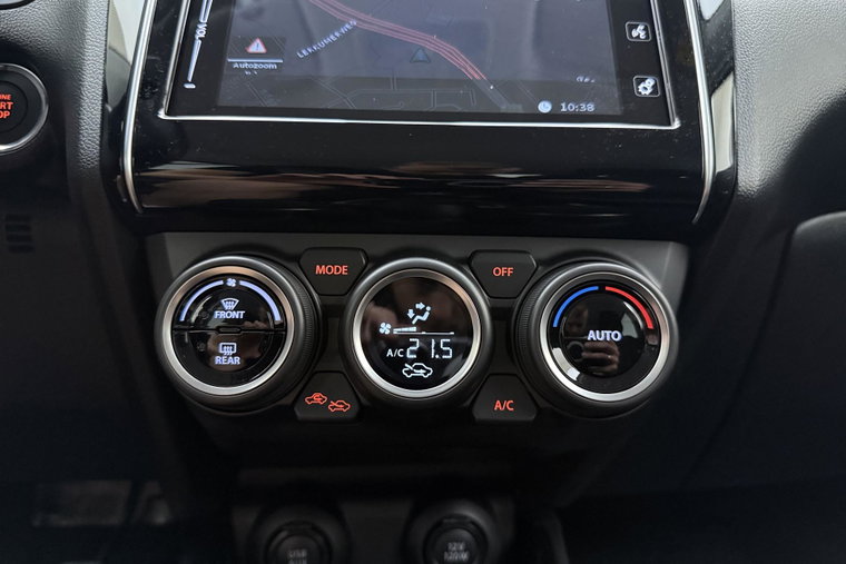 Vehicle Image 22