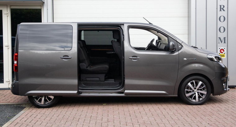 Vehicle Image 23