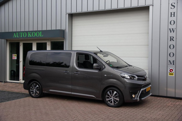 Vehicle Image 35