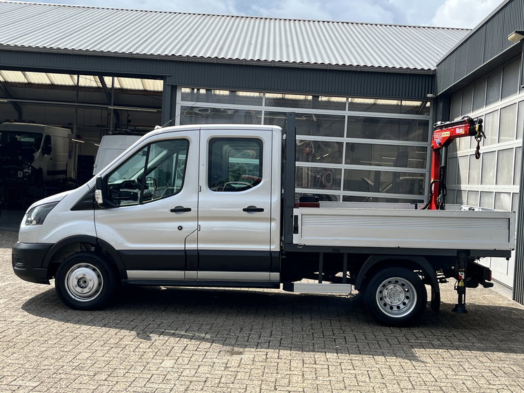 Vehicle Image 25