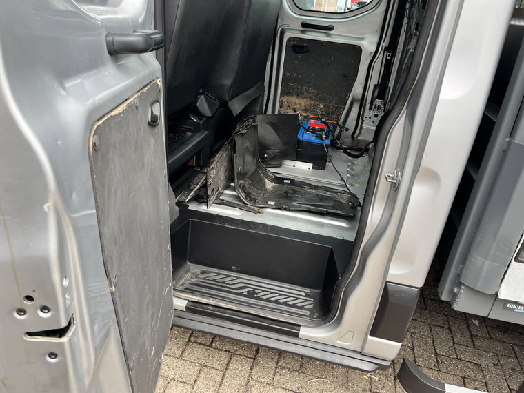 Vehicle Image 30
