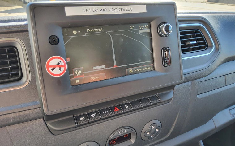 Vehicle Image 21