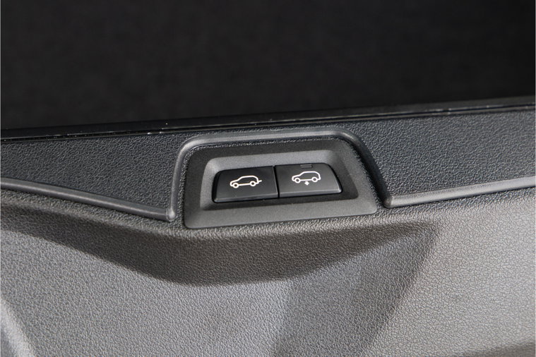 Vehicle Image 39