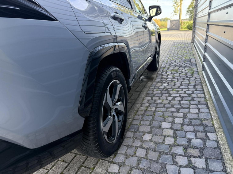 Vehicle Image 31