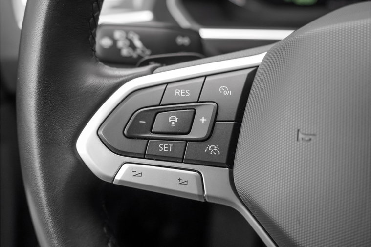 Vehicle Image 39