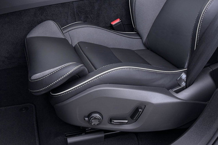 Vehicle Image 47