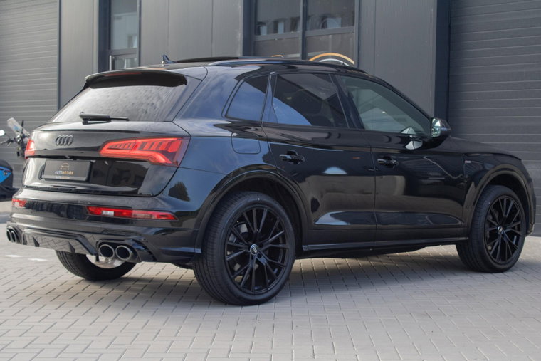 Vehicle Image 40