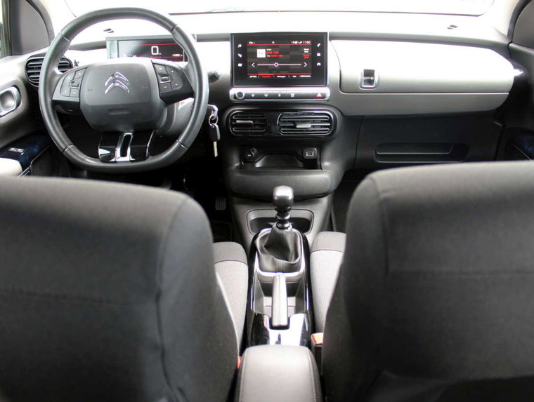 Vehicle Image 20