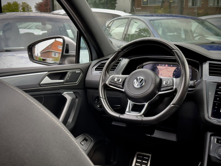 Vehicle Image 35
