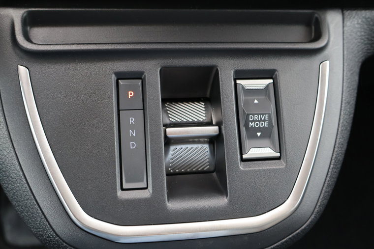 Vehicle Image 33