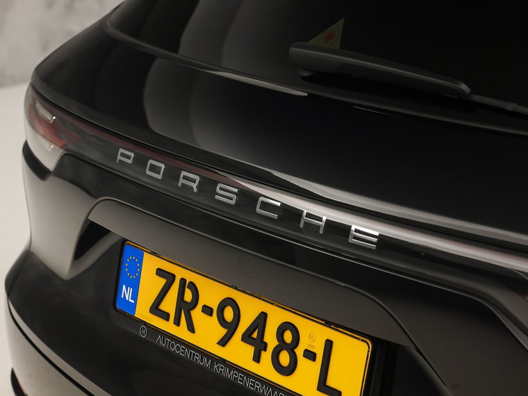 Vehicle Image 38