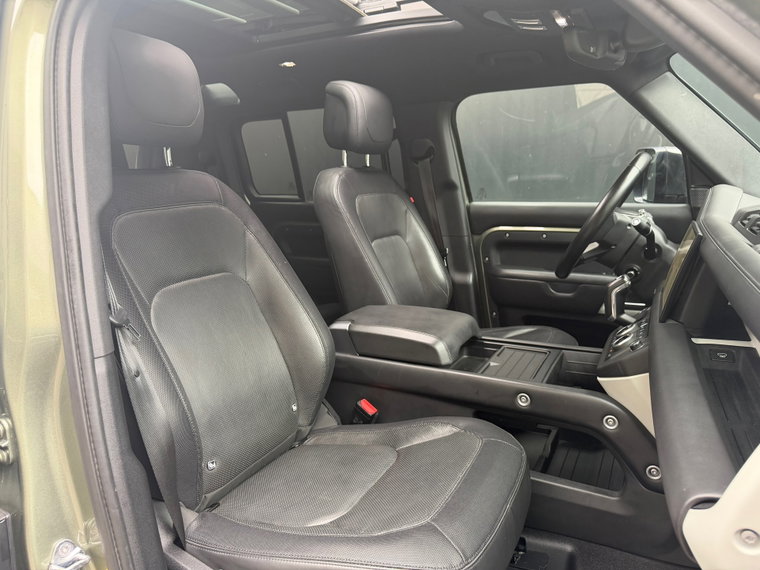 Vehicle Image 45