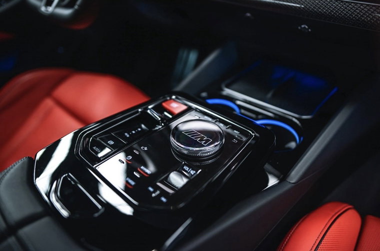 Vehicle Image 36