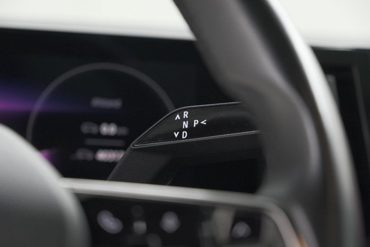 Vehicle Image 38