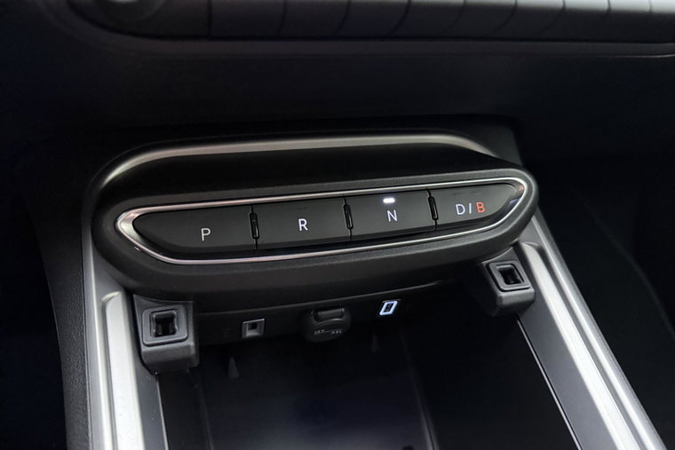 Vehicle Image 24
