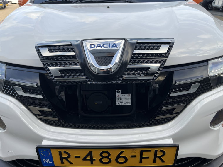 Vehicle Image 40