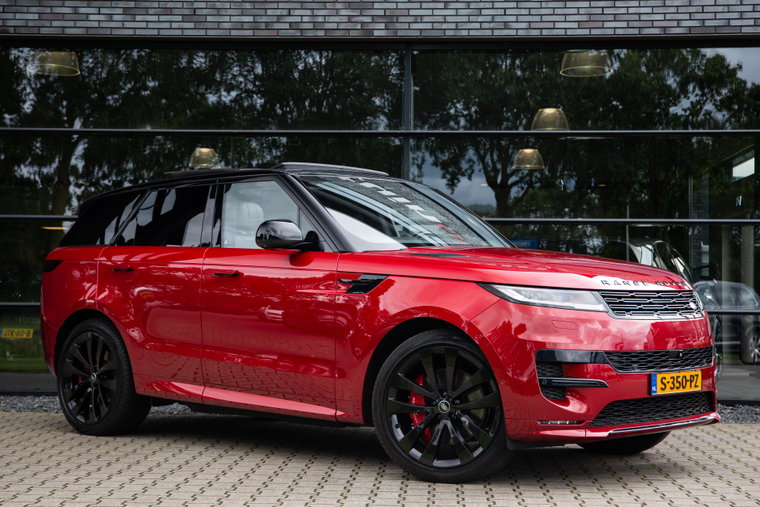 Vehicle Image 8