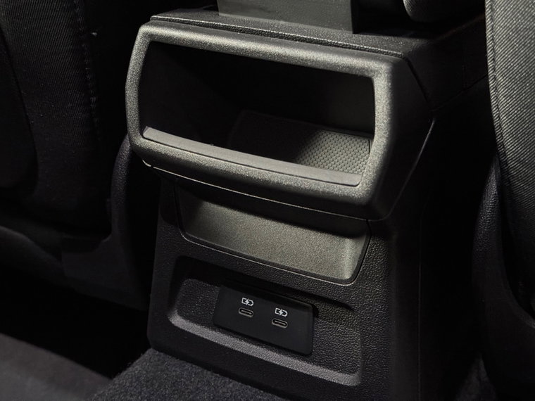 Vehicle Image 39
