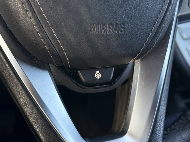 Vehicle Image 26