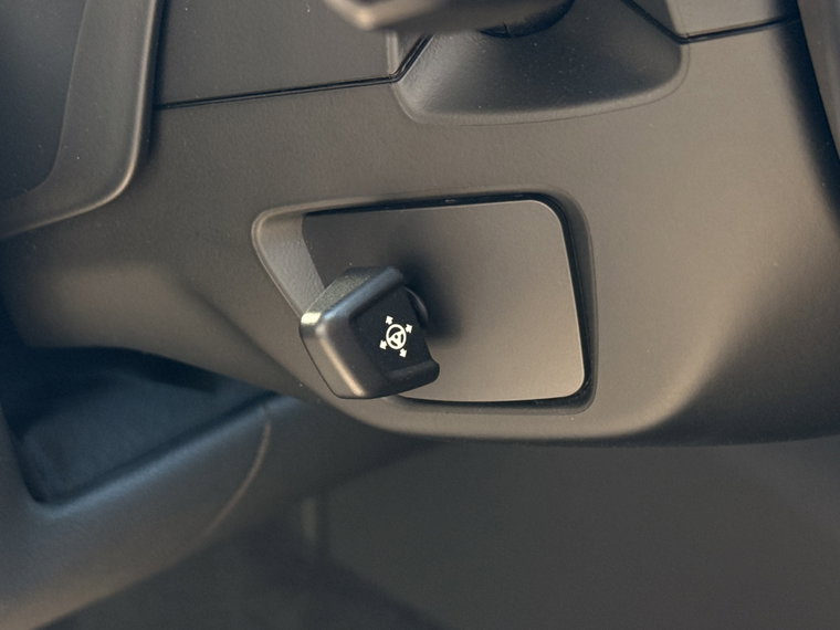 Vehicle Image 27
