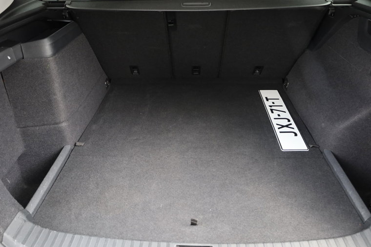 Vehicle Image 47
