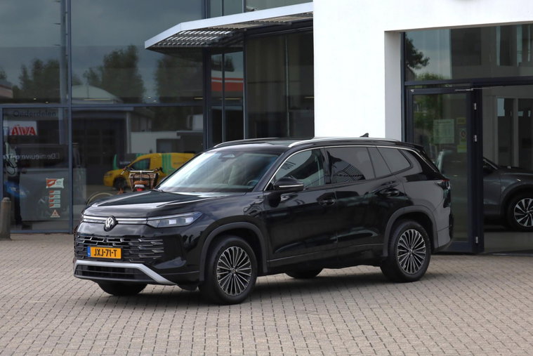 Vehicle Image 50