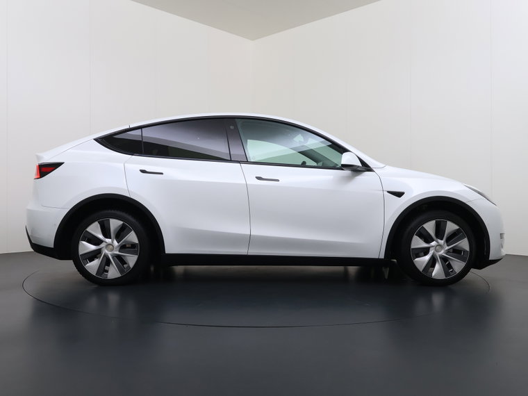 Vehicle Image 37