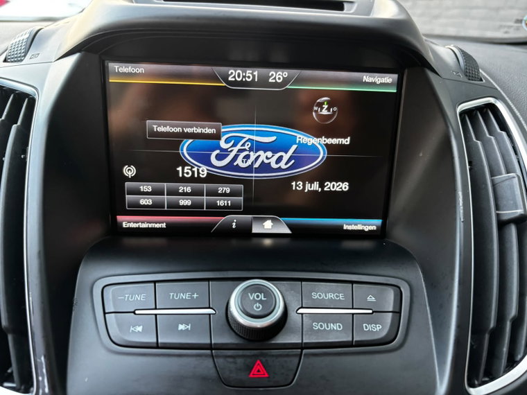Vehicle Image 25