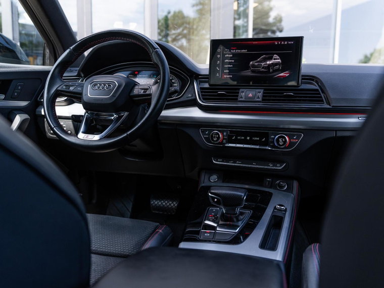 Vehicle Image 31