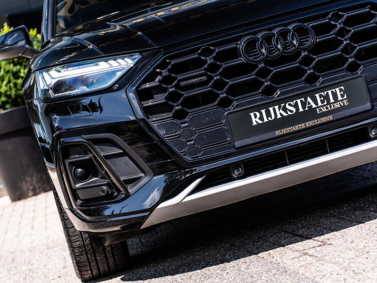 Vehicle Image 40