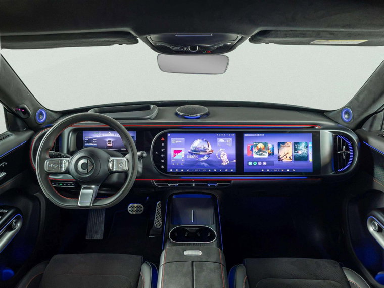 Vehicle Image 14