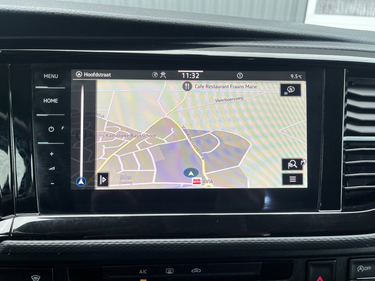 Vehicle Image 36