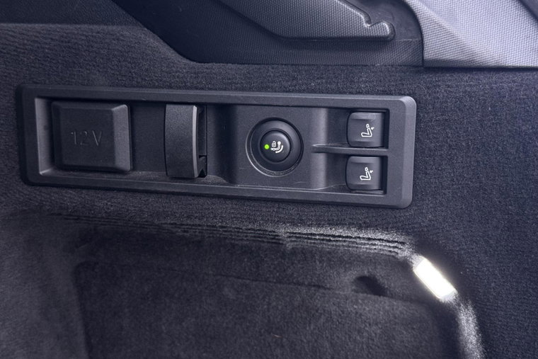 Vehicle Image 51