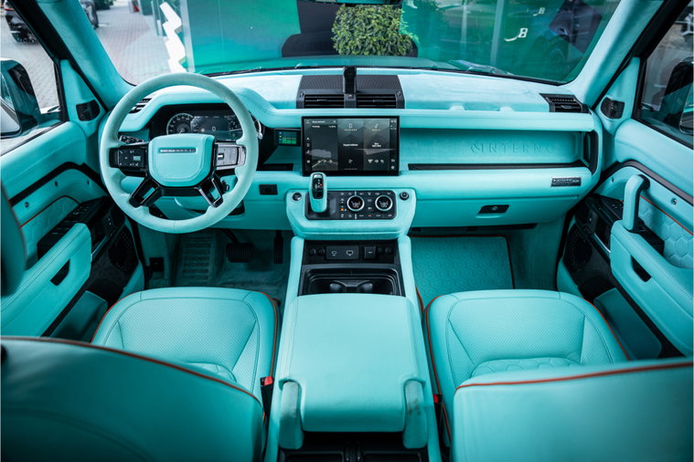 Vehicle Image 9