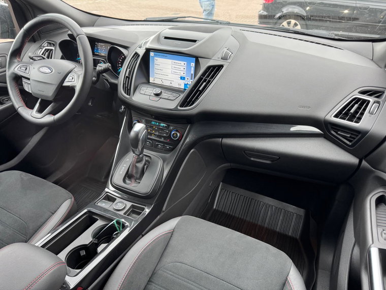 Vehicle Image 33