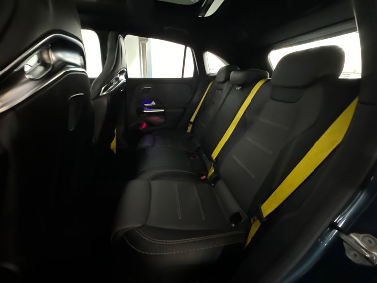 Vehicle Image 35