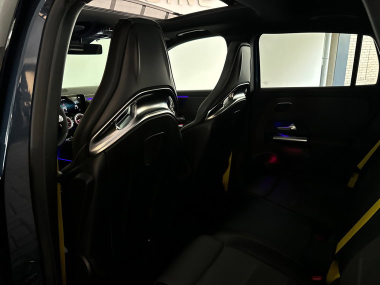Vehicle Image 36