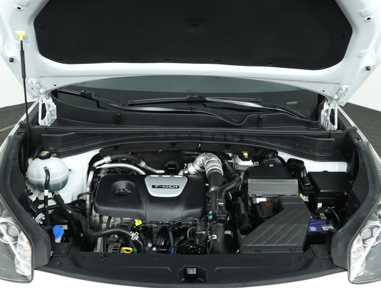 Vehicle Image 37