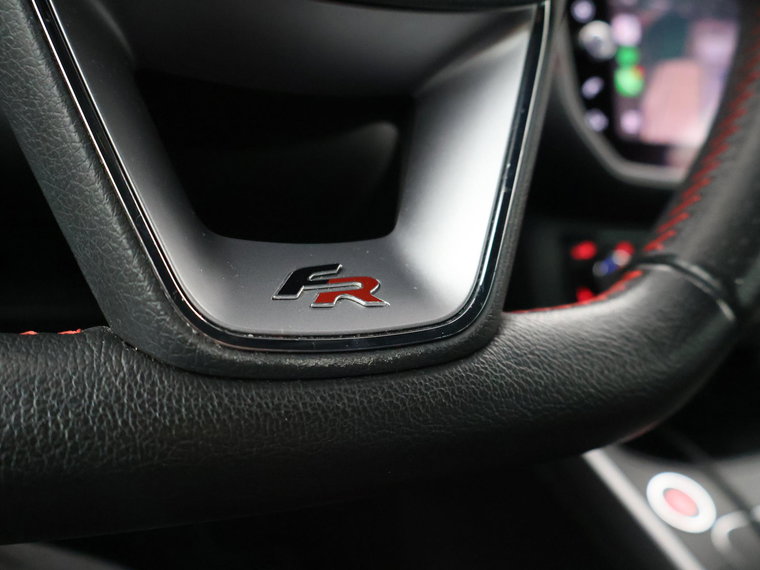 Vehicle Image 28